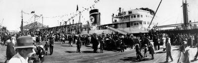 1939 Harbour Opening Sydney Star
